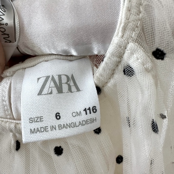 Cute polka dot top NWOT - Picture 5 of 5